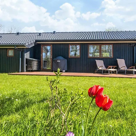 Holiday home 6 Person In R M Lakolk